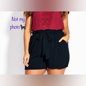 City chic tie front shorts with pockets. Size 18W.